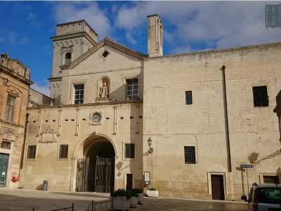 Il Monastero femminile di San Giovanni Evangelista a Lecce, l� dove da secoli le suore preparano famosi dolci di mandorla